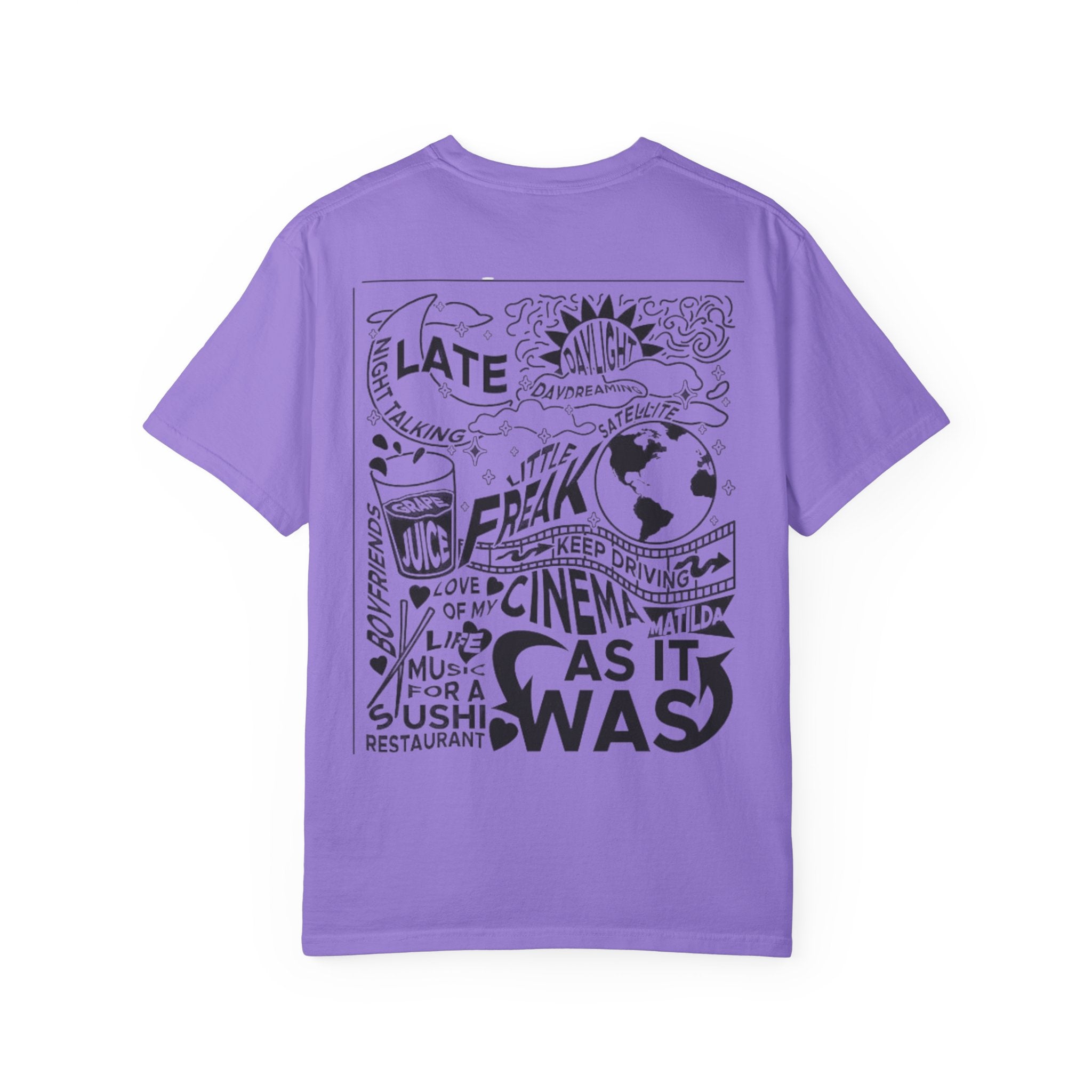 Trendy Oversized Graphic Tee - Perfect for Casual Outings, Gifts for Friends, Chill Days at Home, Fashionable Streetwear, Art [...]