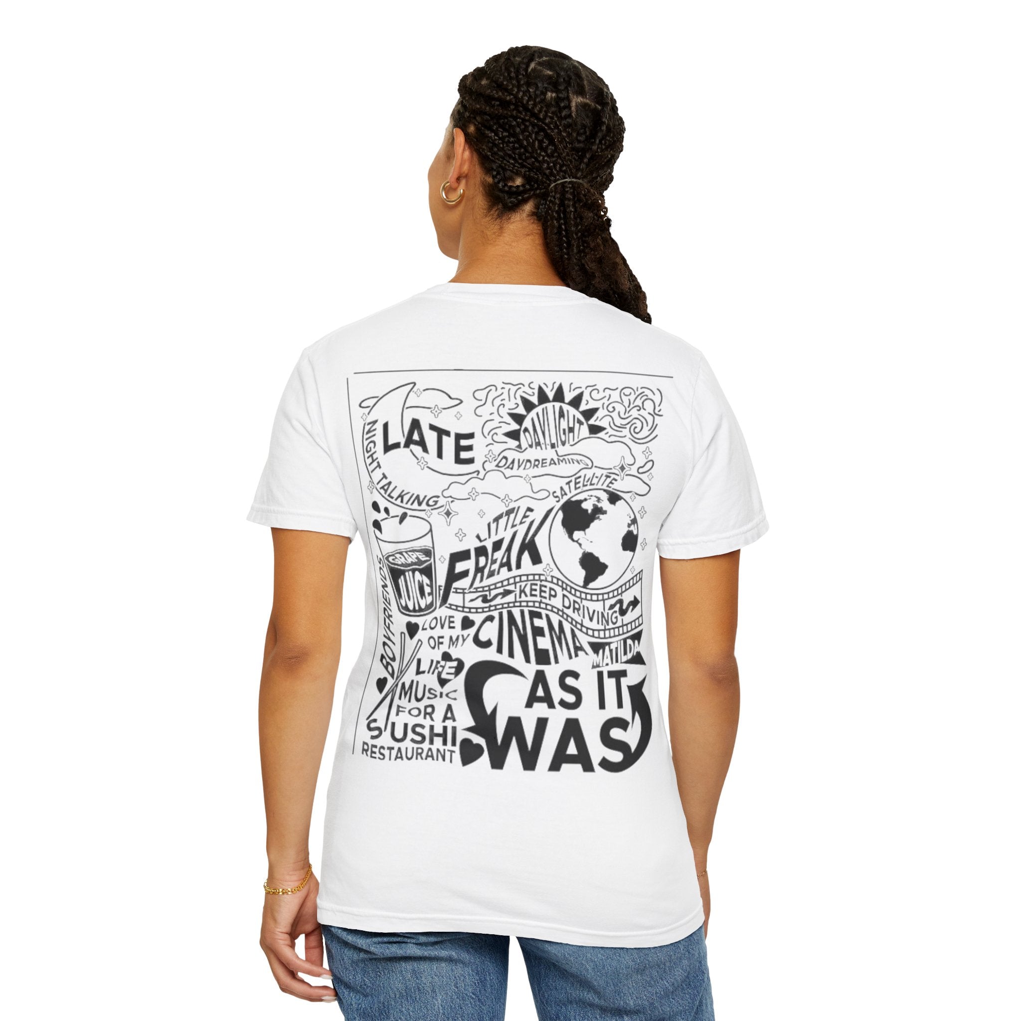 Trendy Oversized Graphic Tee - Perfect for Casual Outings, Gifts for Friends, Chill Days at Home, Fashionable Streetwear, Art [...]