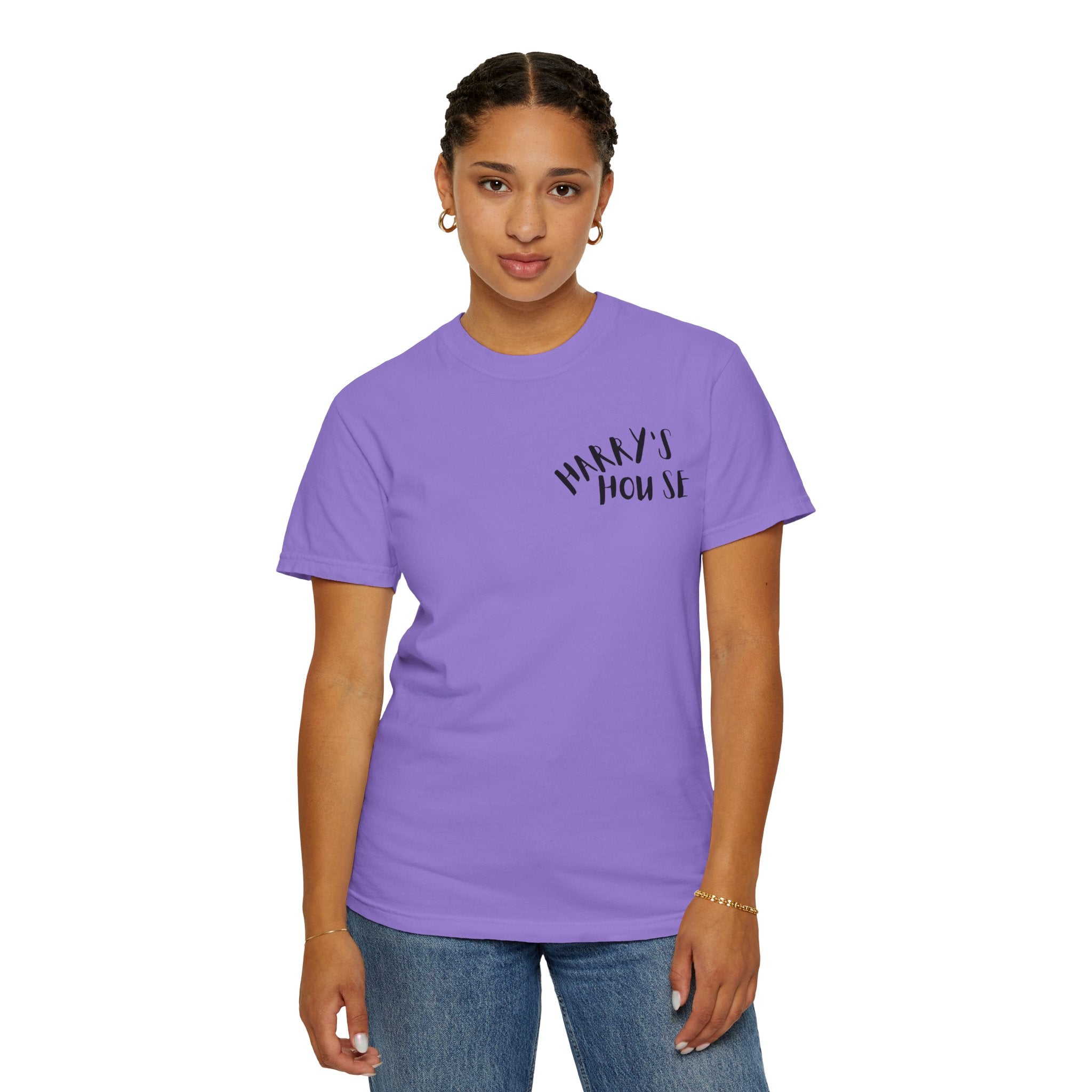 Trendy Oversized Graphic Tee - Perfect for Casual Outings, Gifts for Friends, Chill Days at Home, Fashionable Streetwear, Art [...]