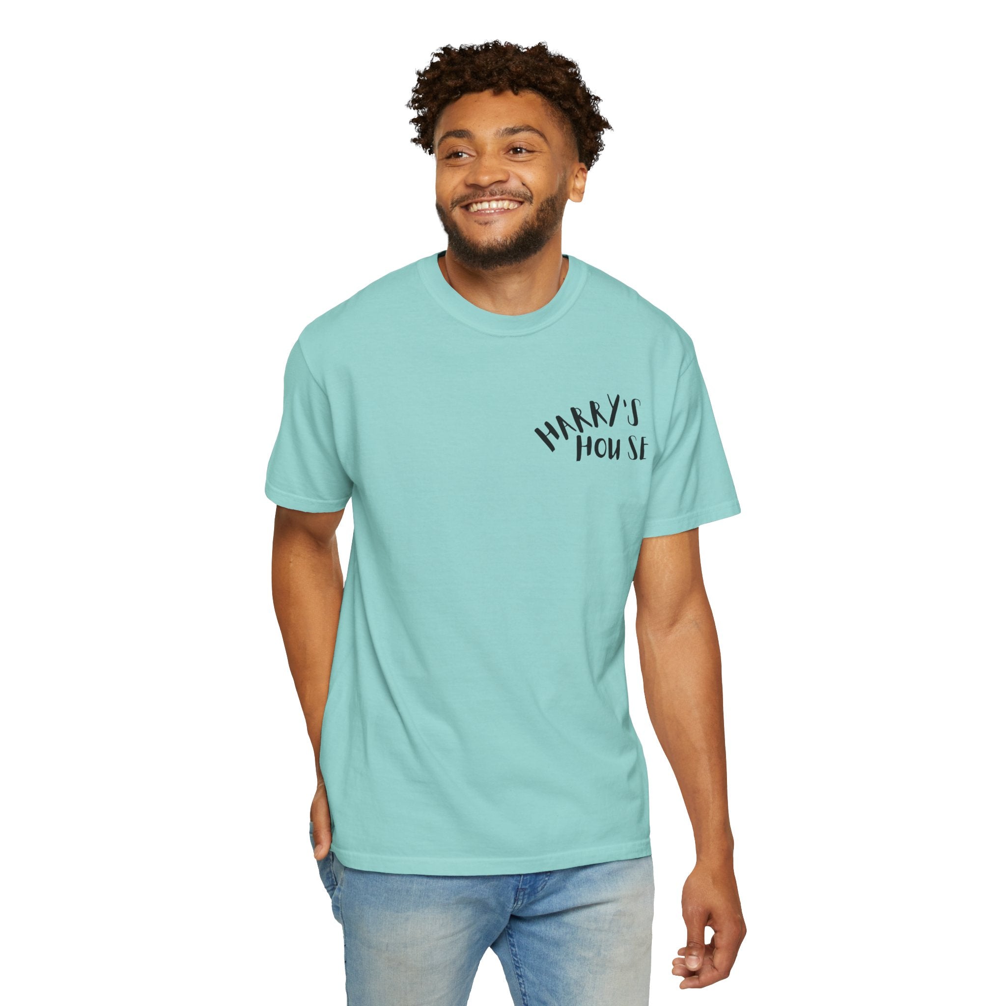 Trendy Oversized Graphic Tee - Perfect for Casual Outings, Gifts for Friends, Chill Days at Home, Fashionable Streetwear, Art [...]