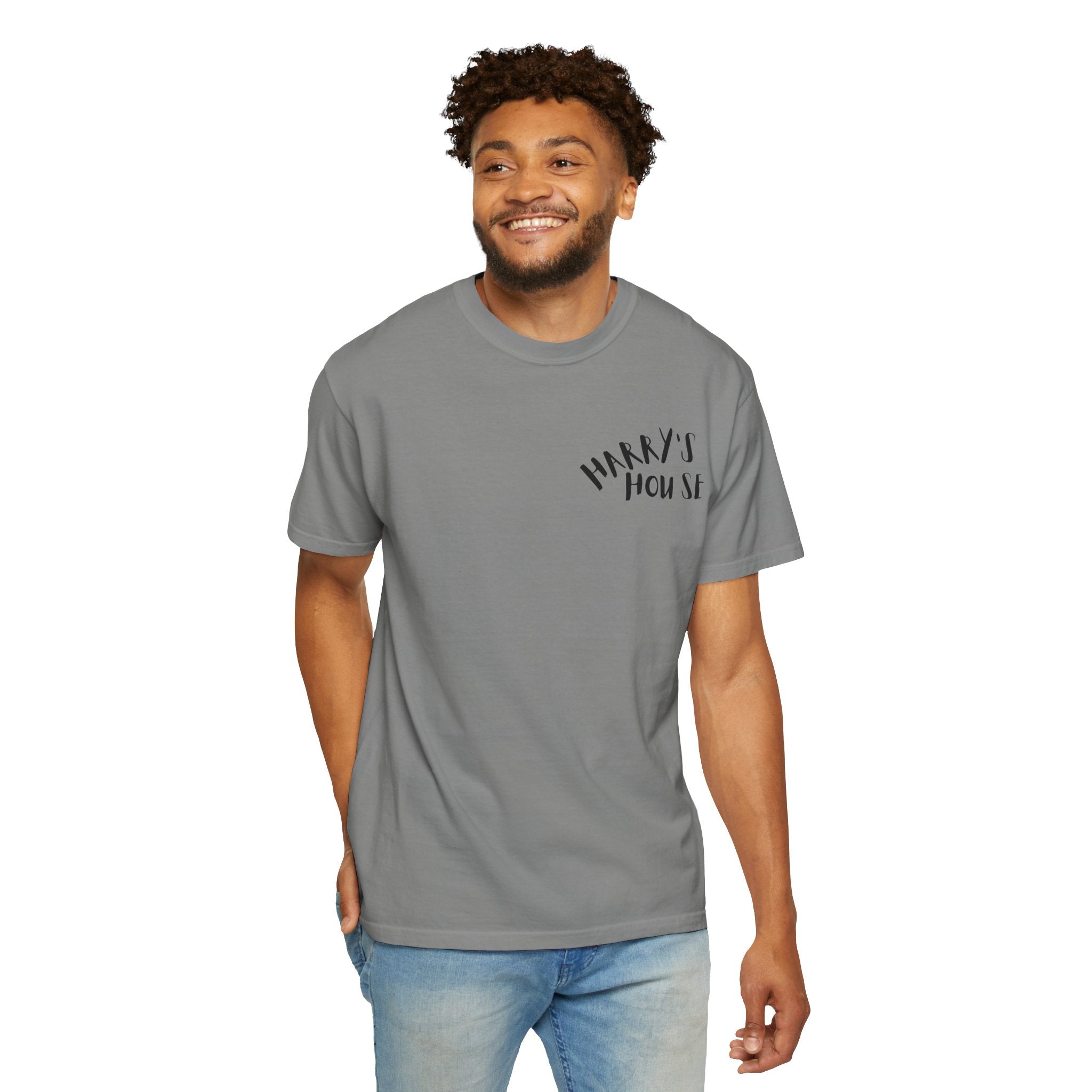 Trendy Oversized Graphic Tee - Perfect for Casual Outings, Gifts for Friends, Chill Days at Home, Fashionable Streetwear, Art [...]