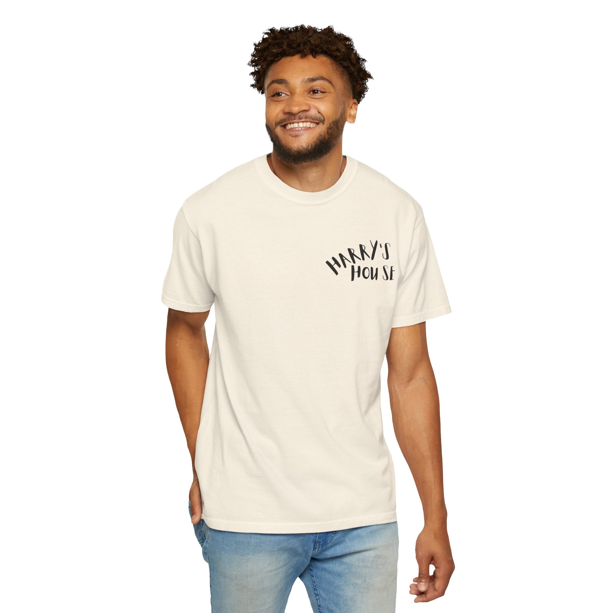 Trendy Oversized Graphic Tee - Perfect for Casual Outings, Gifts for Friends, Chill Days at Home, Fashionable Streetwear, Art [...]